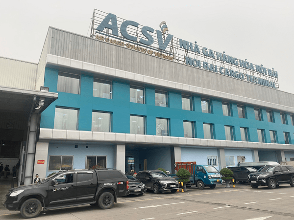 Thi công cửa kính tự động tại Sân bay Nội Bài