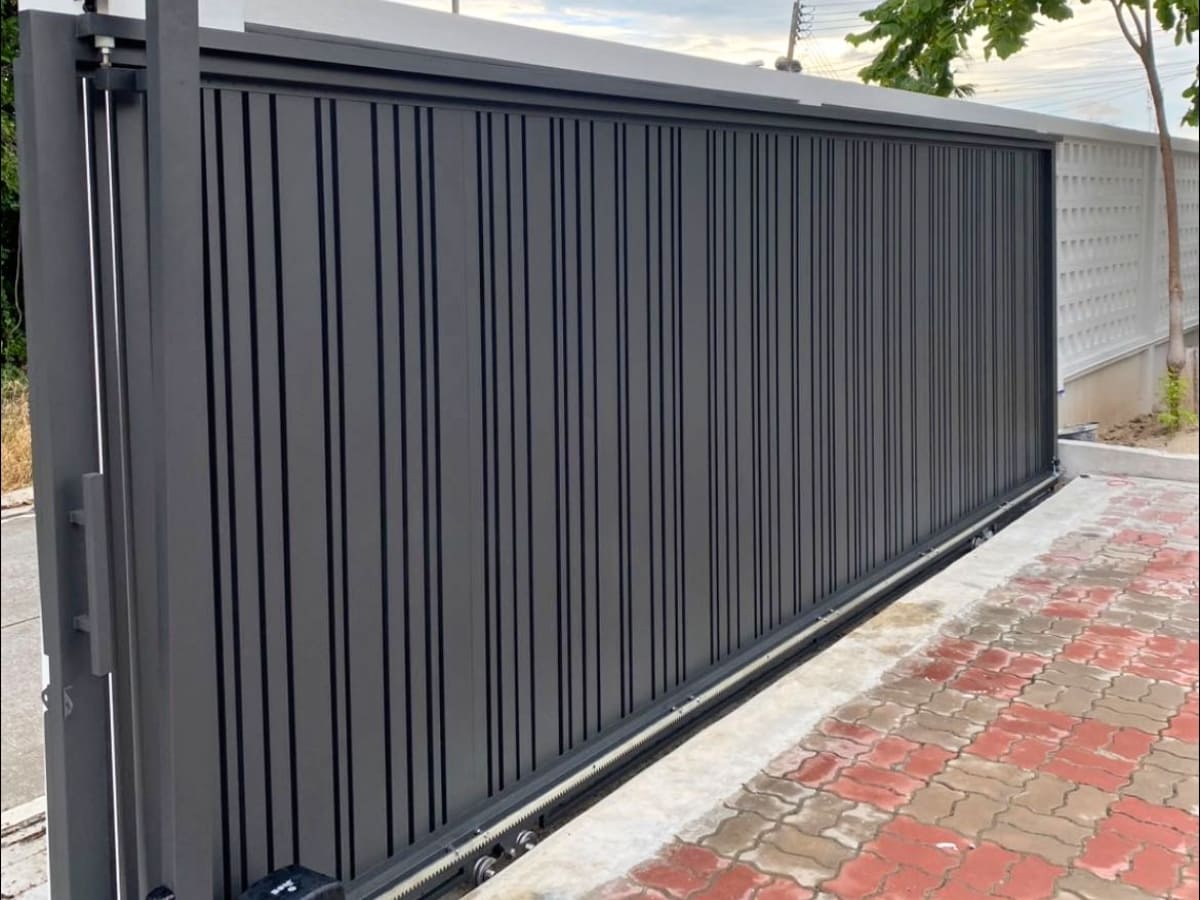 TOP 20+ mẫu cửa cổng lùa 1 cánh trượt ngang đẹp nhất 2025 21 Cổng lùa 1 cánh bền đẹp, chắc chắn
