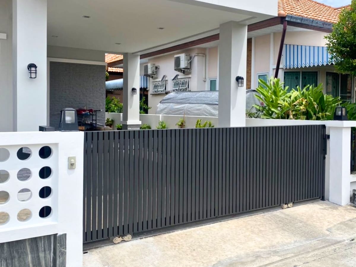 TOP 20+ mẫu cửa cổng lùa 1 cánh trượt ngang đẹp nhất 2025 1 Cửa cổng lùa 1 cánh