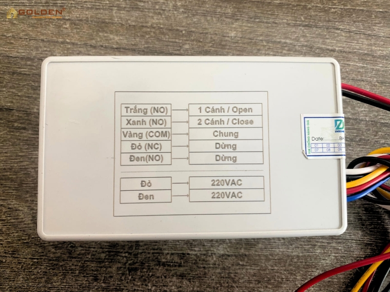 Hình ảnh mặt sau smart wifi Devzone