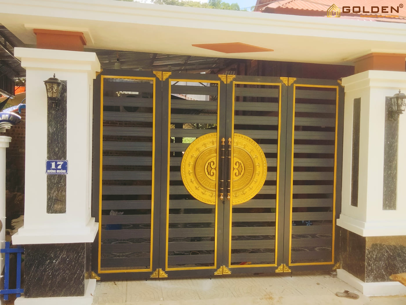 Lựa chọn mẫu cửa cổng 4 cánh phù hợp