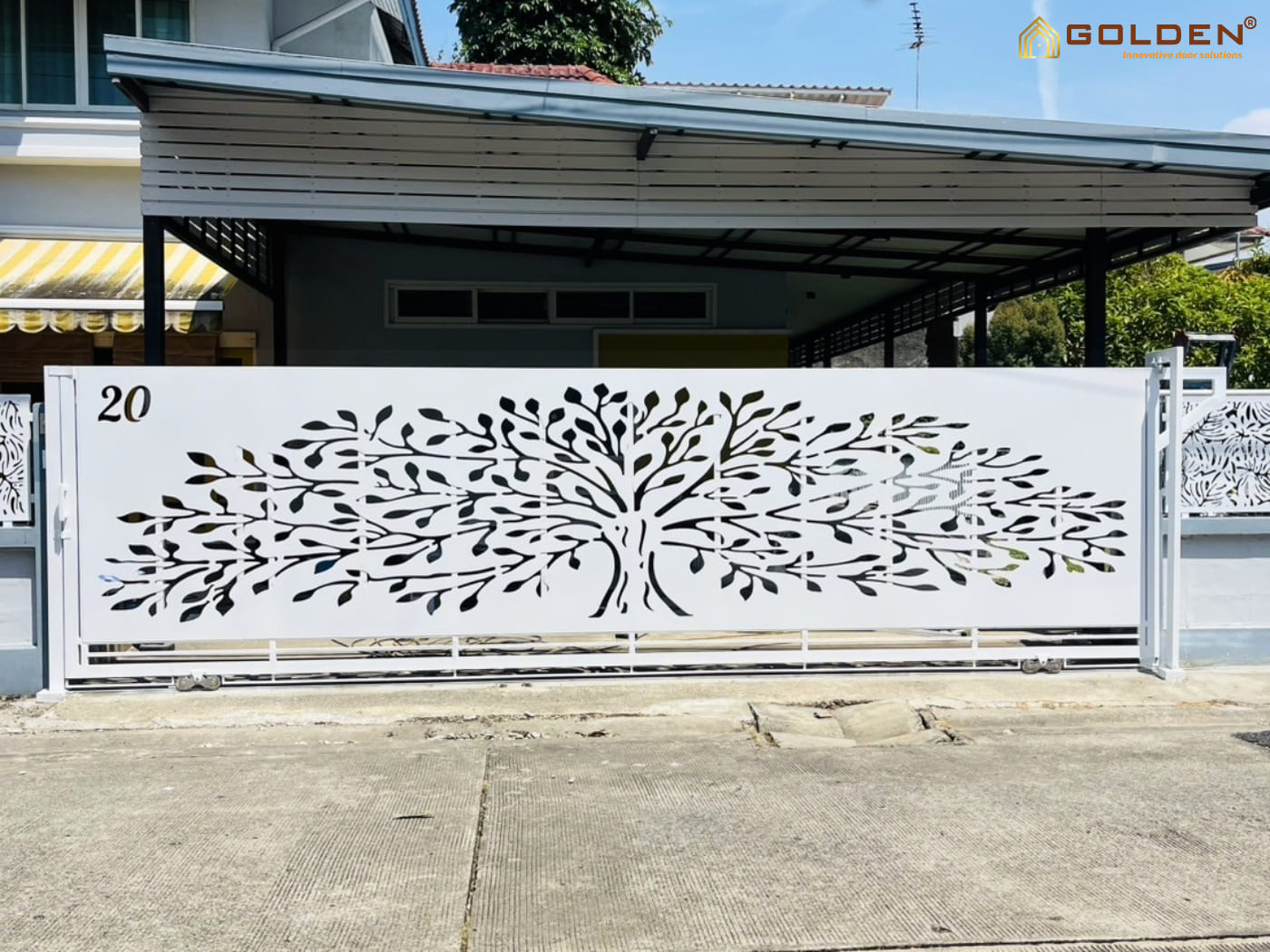 Mẫu cổng lùa CNC hình cây