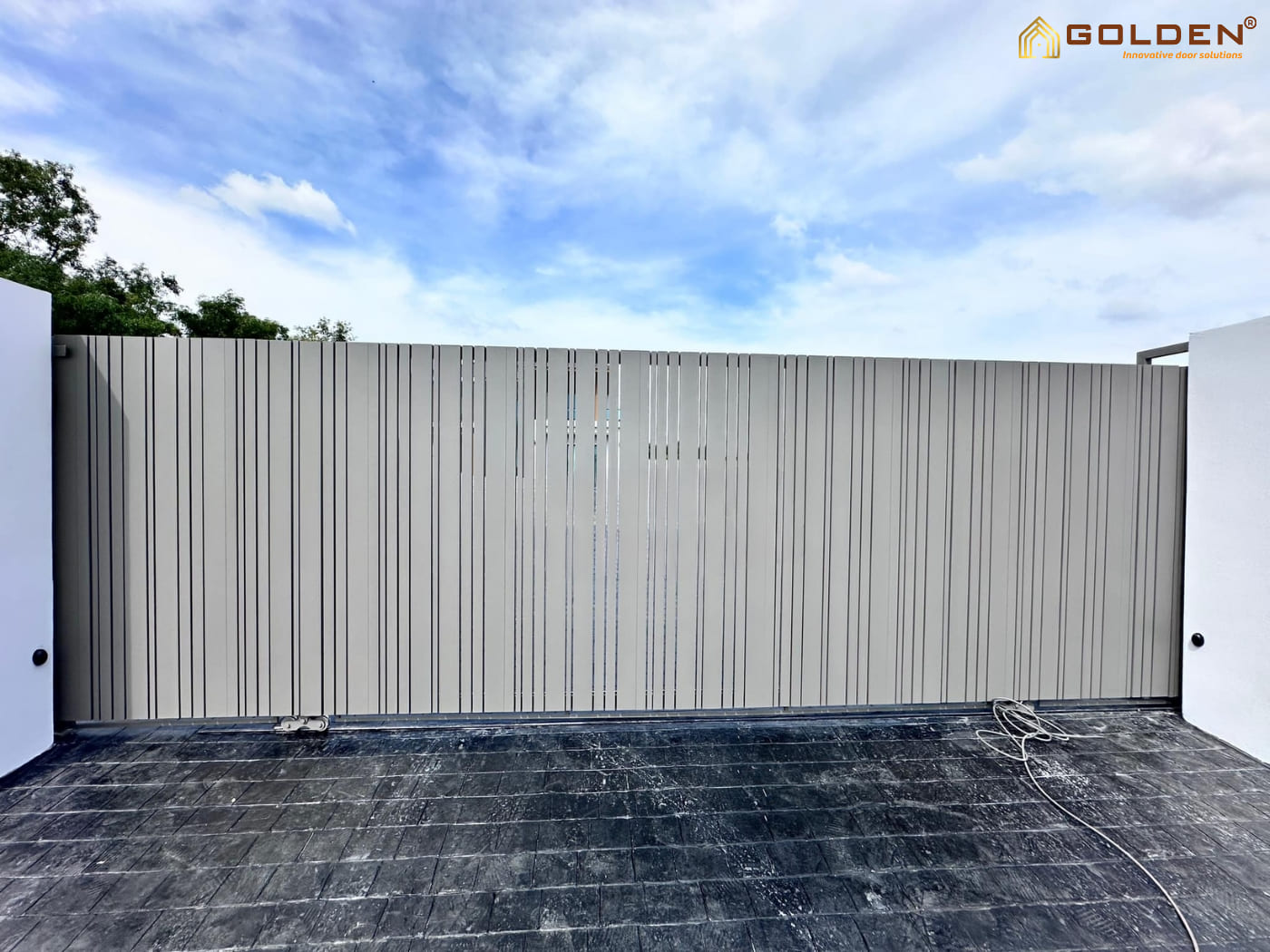 Mẫu cổng lùa sắt hộp đẹp