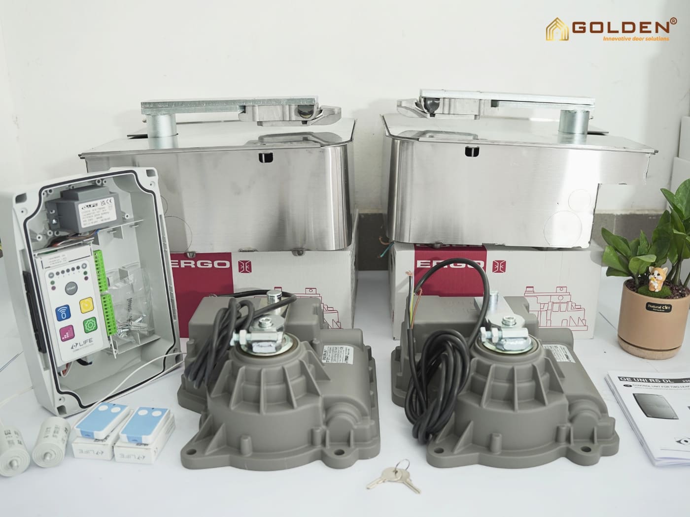 Motor cổng âm sàn