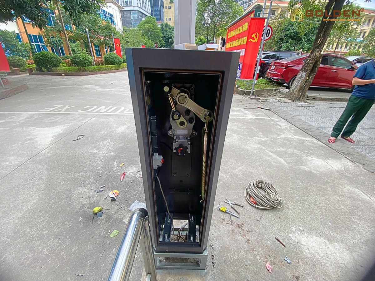 Barie tự động Bisen Z138 - 3S - 4M 5 Lắp đặt barie tự động Bisen Z138 3m