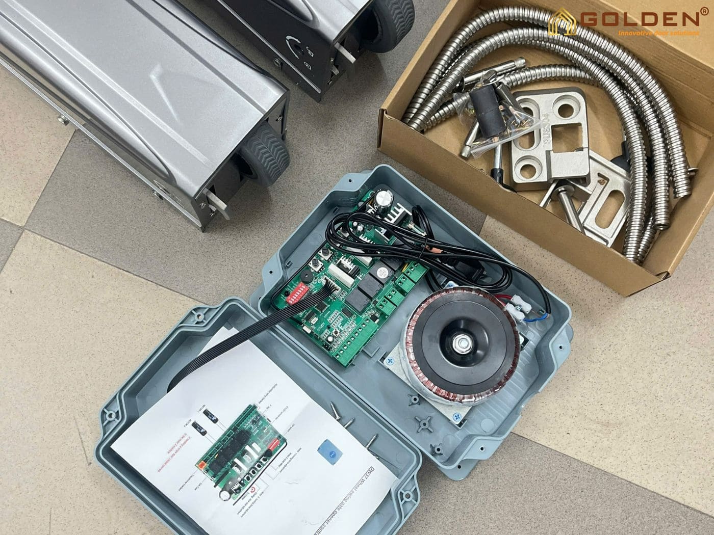 Motor cổng con rùa 700kg || Nhập khẩu trực tiếp giá tốt 7 Cuatudonghanoi.vn là nhà phân phối chính hãng motor con rùa