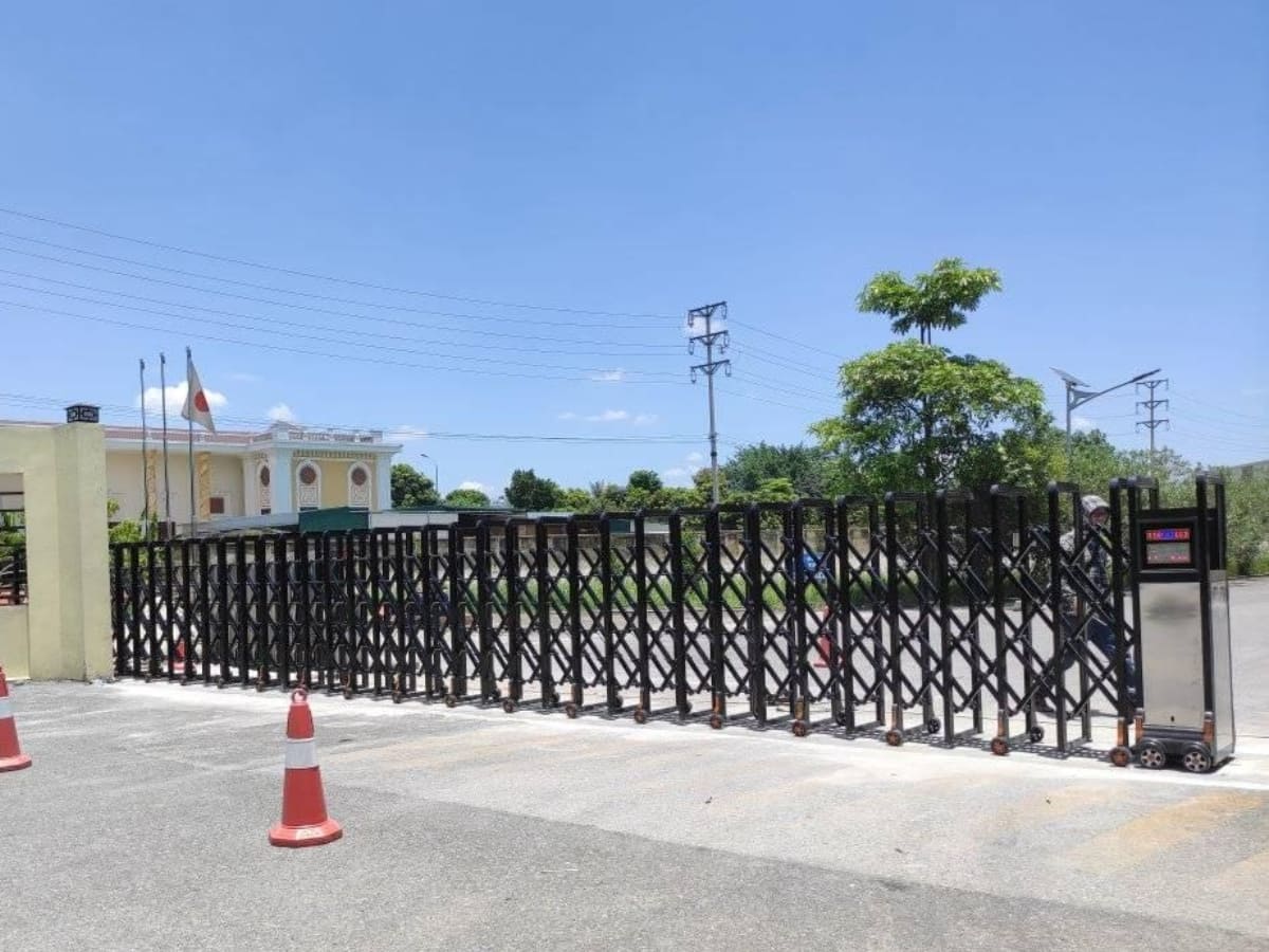 Tuổi thọ cổng xếp nhôm