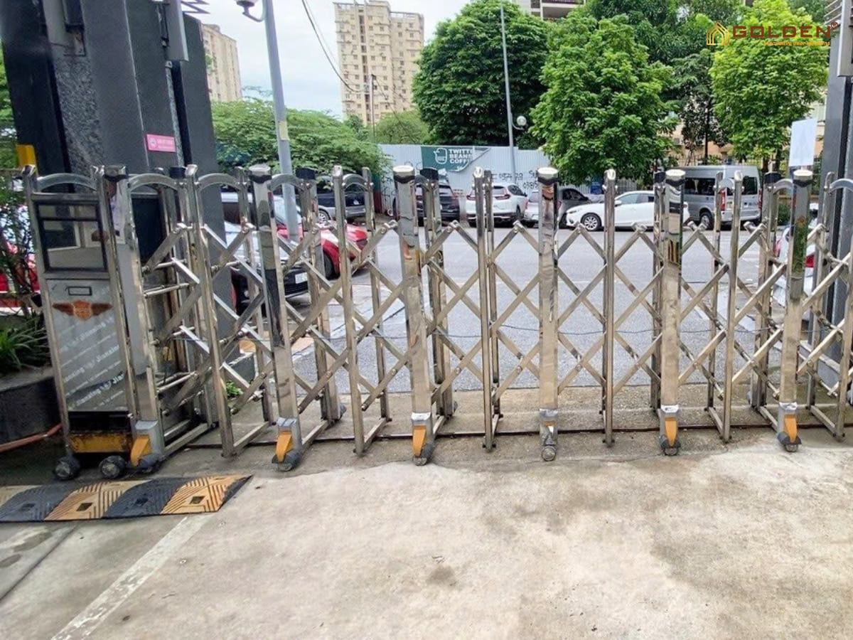 Sửa chữa ray cổng xếp bị lệch, bị kẹt hiệu quả