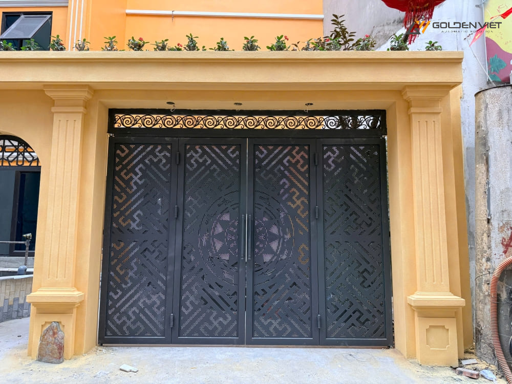 Lắp đặt cổng tay đòn Life OP3 tại Liễu Giai, Ba Đình