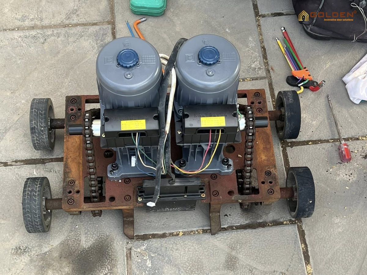 Motor cổng xếp Baisheng 420W