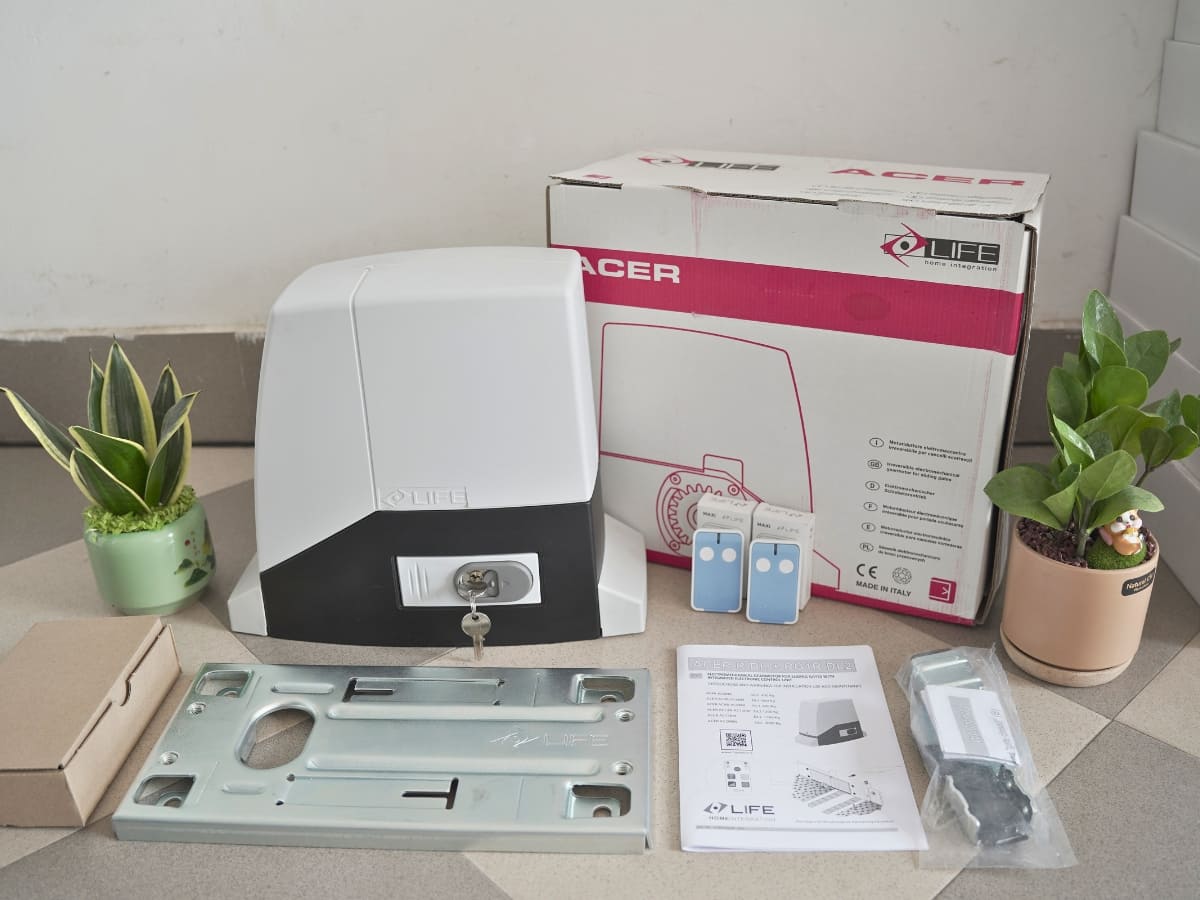 Chìa khóa cơ mở cổng tự động