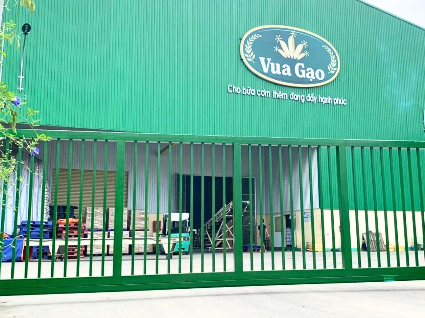 Mẫu cổng nhà xưởng