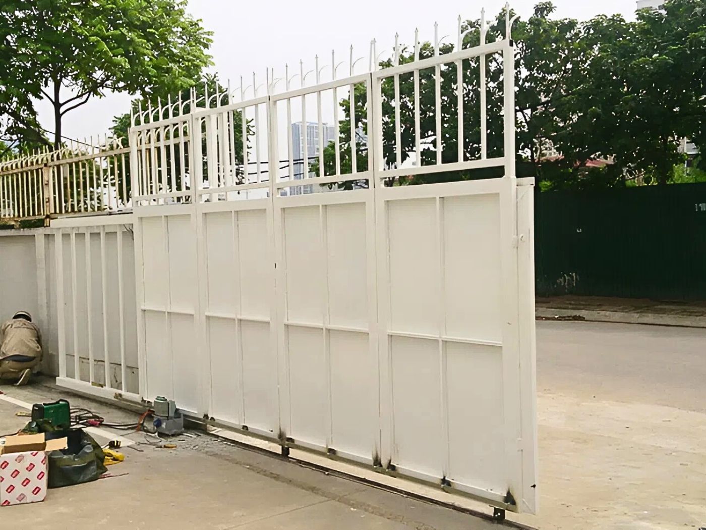 Mẫu cổng nhà máy