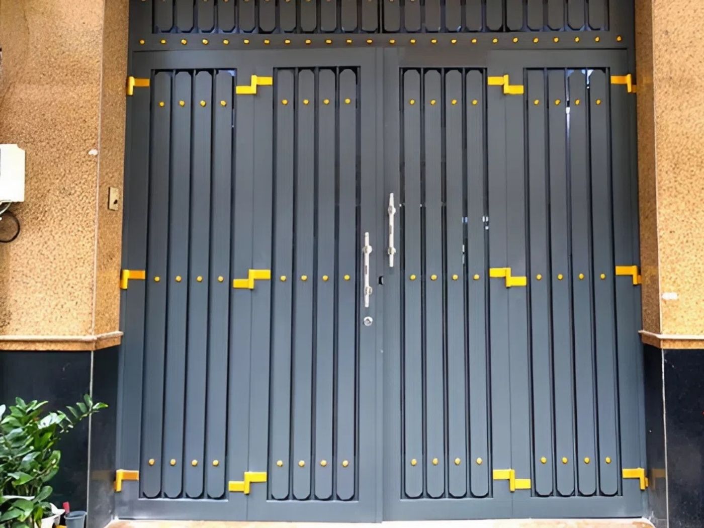 TOP 30+ mẫu cổng nhà phố đẹp, hiện đại 2 Mẫu cổng nhà phố đẹp