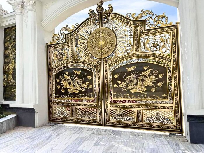 Mẫu cổng nhà tân cổ điển