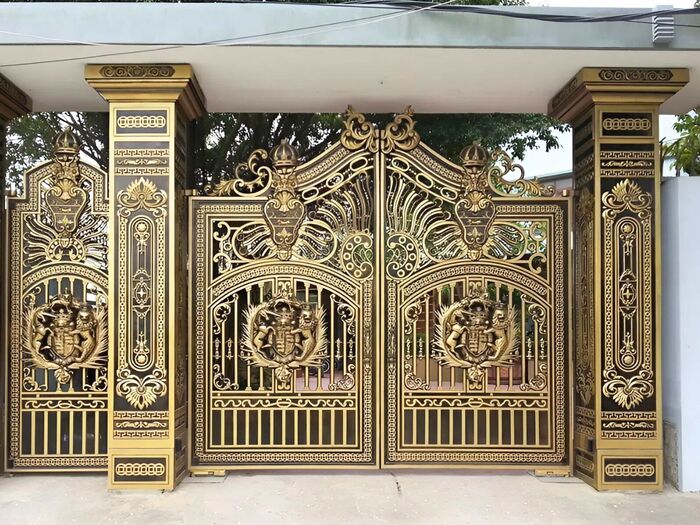 Mẫu cổng nhà tân cổ điển