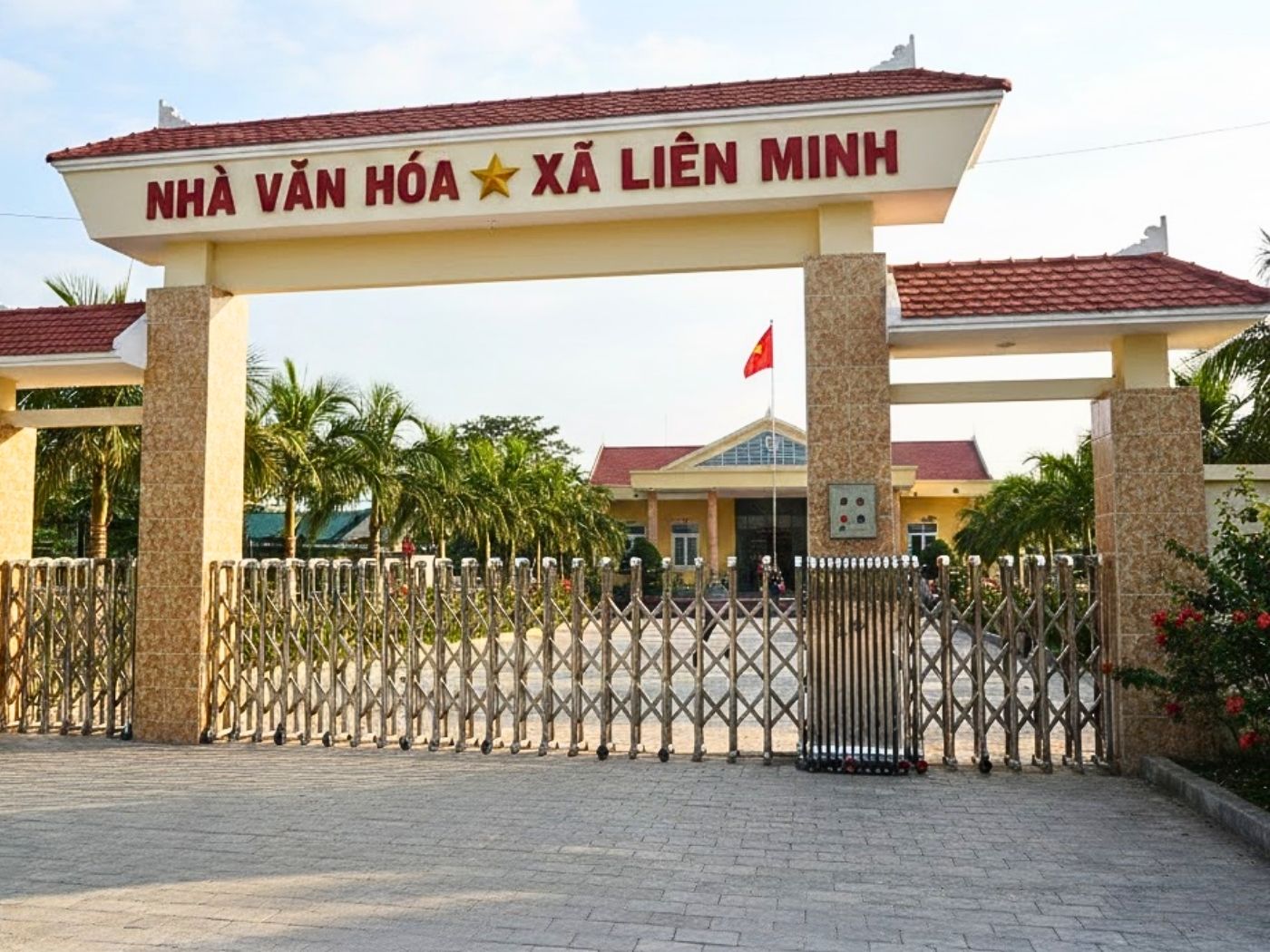 Mẫu cổng nhà văn hóa
