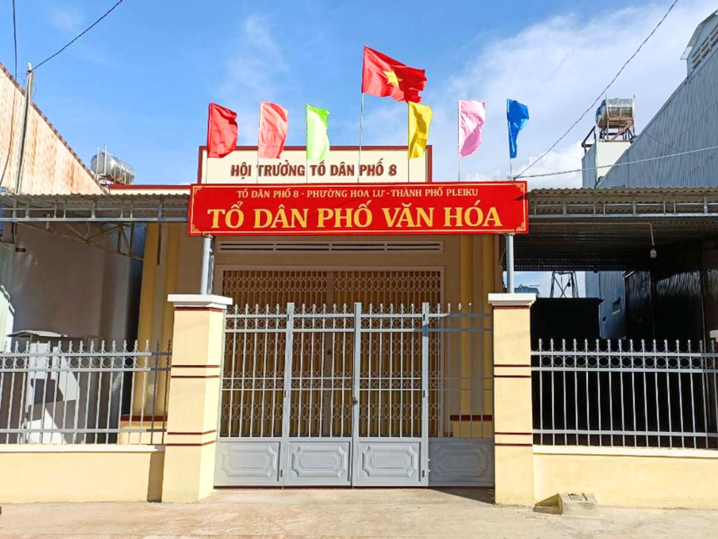 Mẫu cổng nhà văn hóa