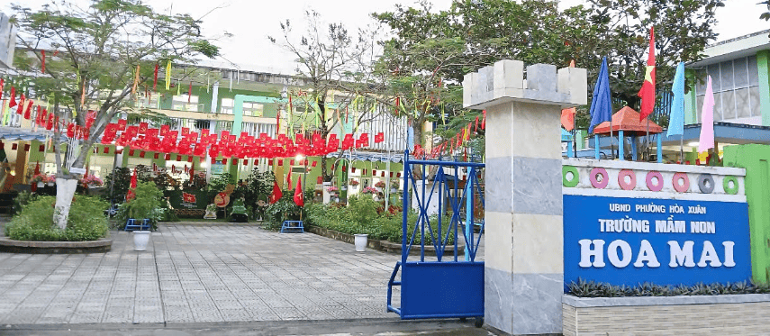 Cổng trường đẹp