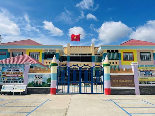 Cổng trường đẹp