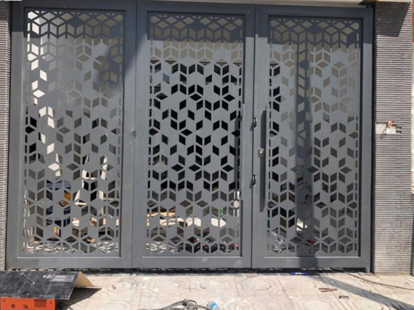 Mẫu cổng nhà ống đẹp