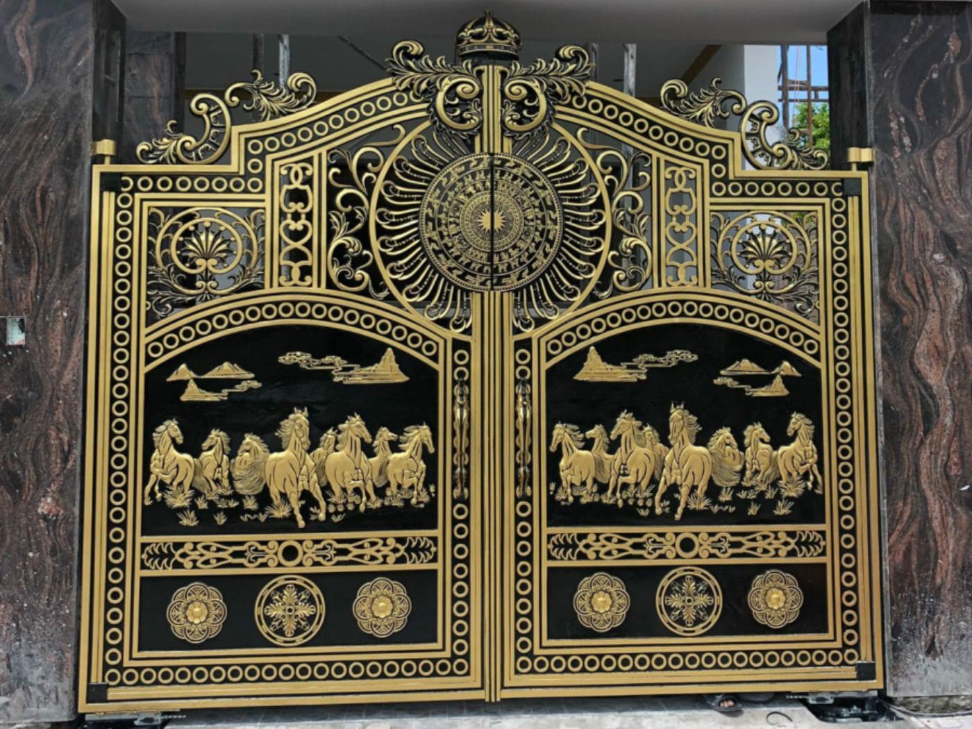 Mẫu cổng nhà ống đẹp