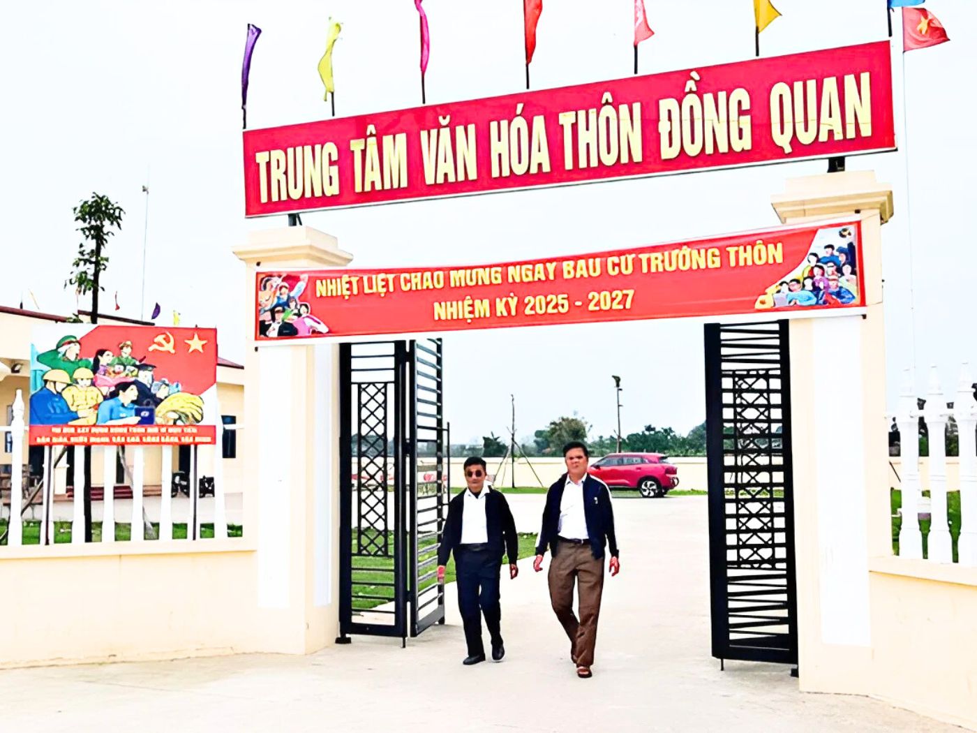 Mẫu cổng nhà văn hóa