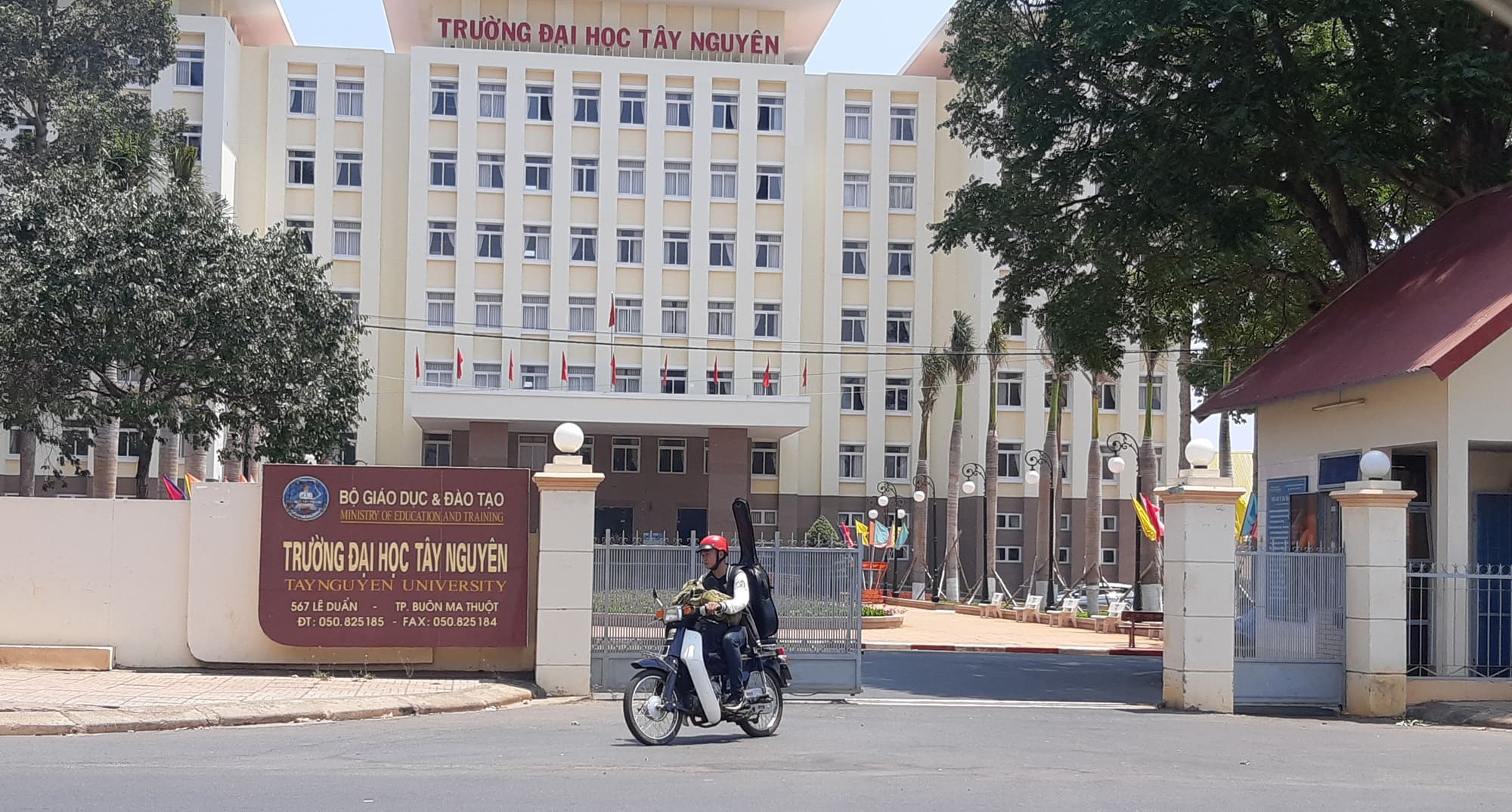 Mẫu cổng trường đẹp