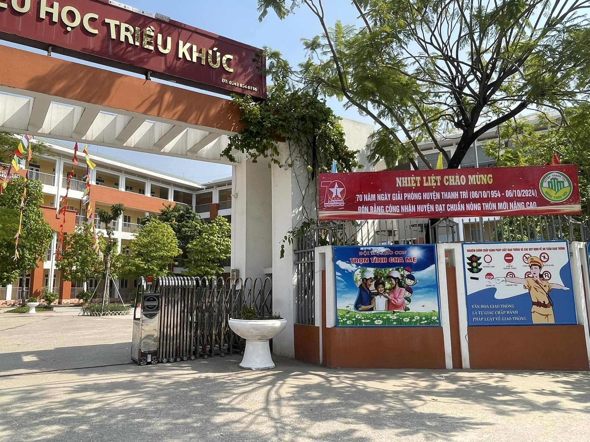 Mẫu cổng trường đẹp