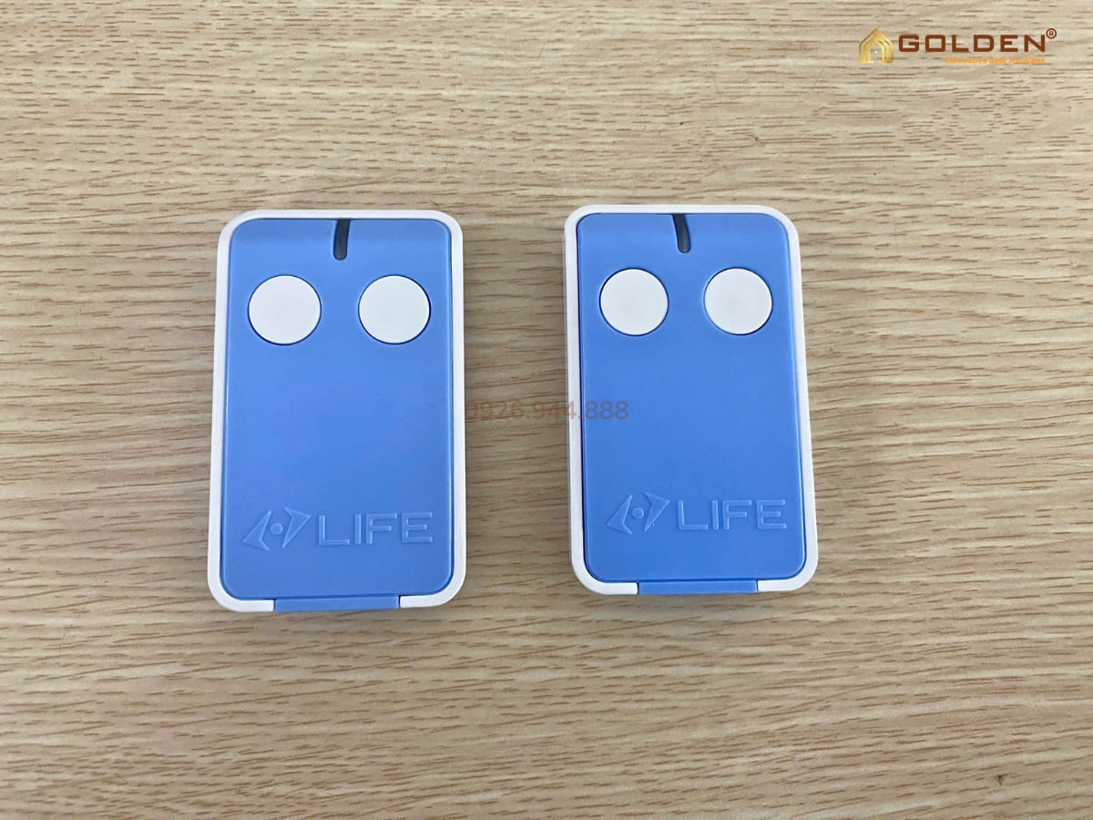 Remote cổng tự động Life Maxi 2