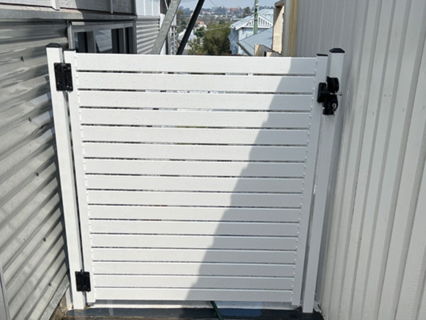 Mẫu cổng phụ đẹp