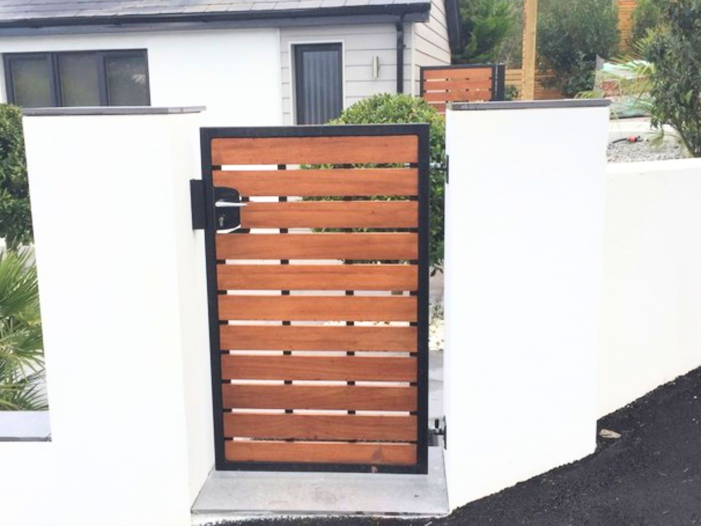 Mẫu cổng phụ đẹp