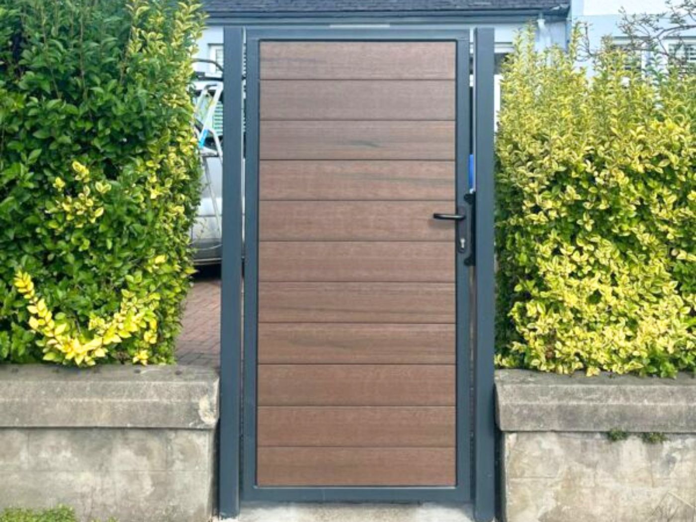 Mẫu cổng phụ đẹp