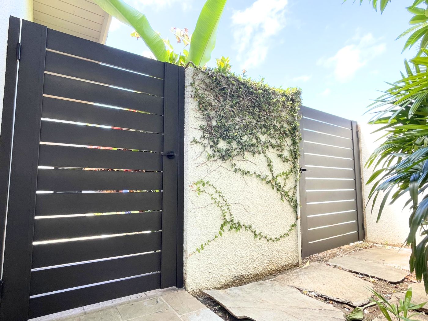 Mẫu cổng phụ đẹp