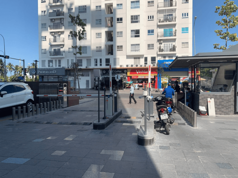 Giải pháp bãi giữ xe khách sạn thông minh