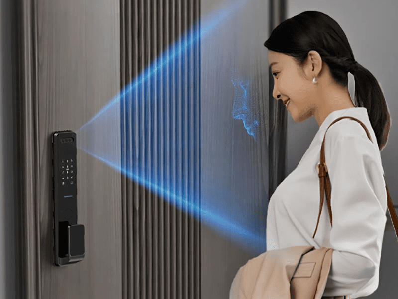 Khóa cửa nhận diện khuôn mặt