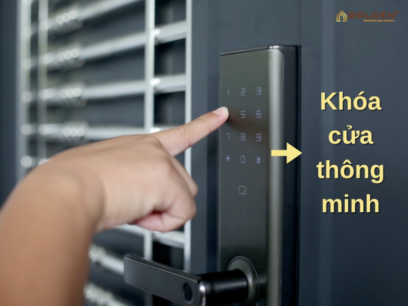 Khóa cửa thông minh
