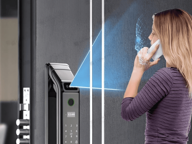 Khóa cửa nhận diện khuôn mặt không cfan tiếp xúc trực tiếp