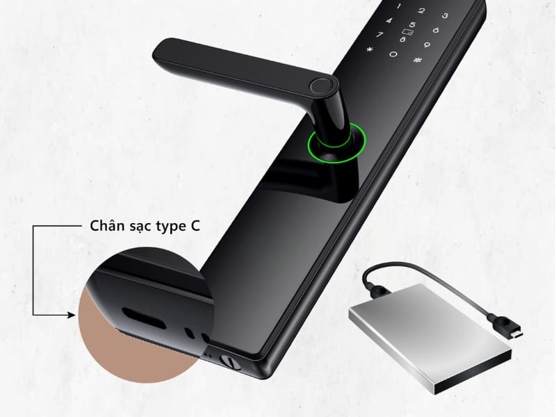 Cách mở khóa cửa thông minh hết pin