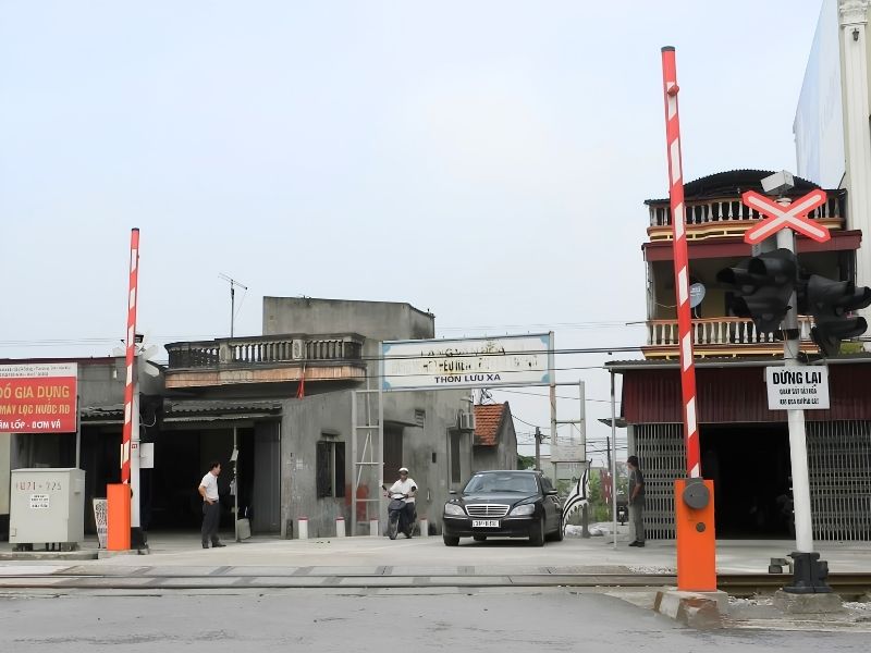 Barie chắn tàu là gì