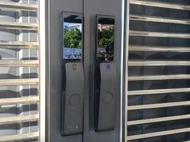 Khóa vân tay nhà trọ tiện lợi