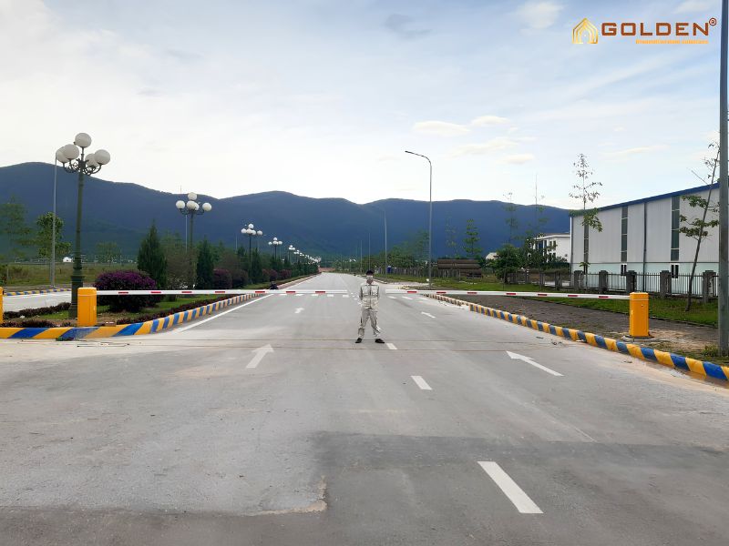 Lắp đặt barie công trường, dự án xây dựng uy tín 6 Barie công trường giúp tiết kiệm nhân công bảo vệ
