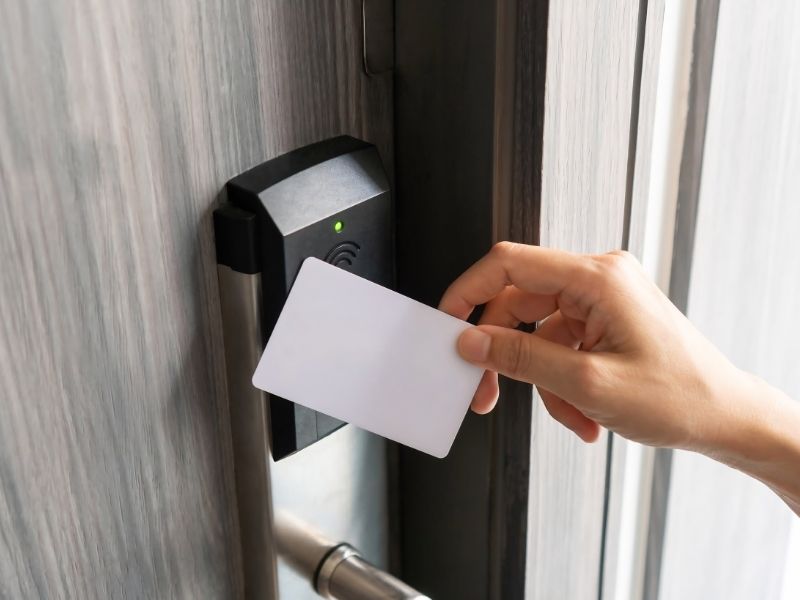 Khóa từ khách sạn tiện lợi